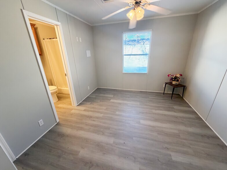 Building Photo - 110 N Michigan St