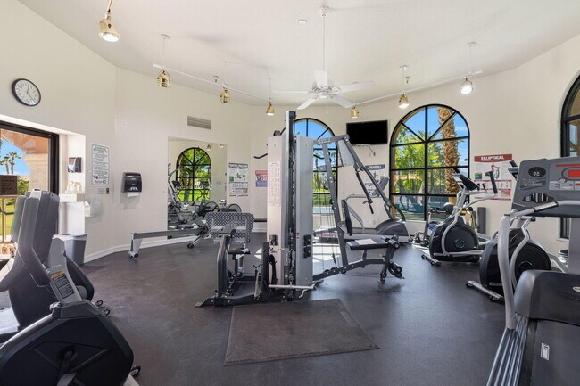 Building Photo - 42654 Sand Dune Dr