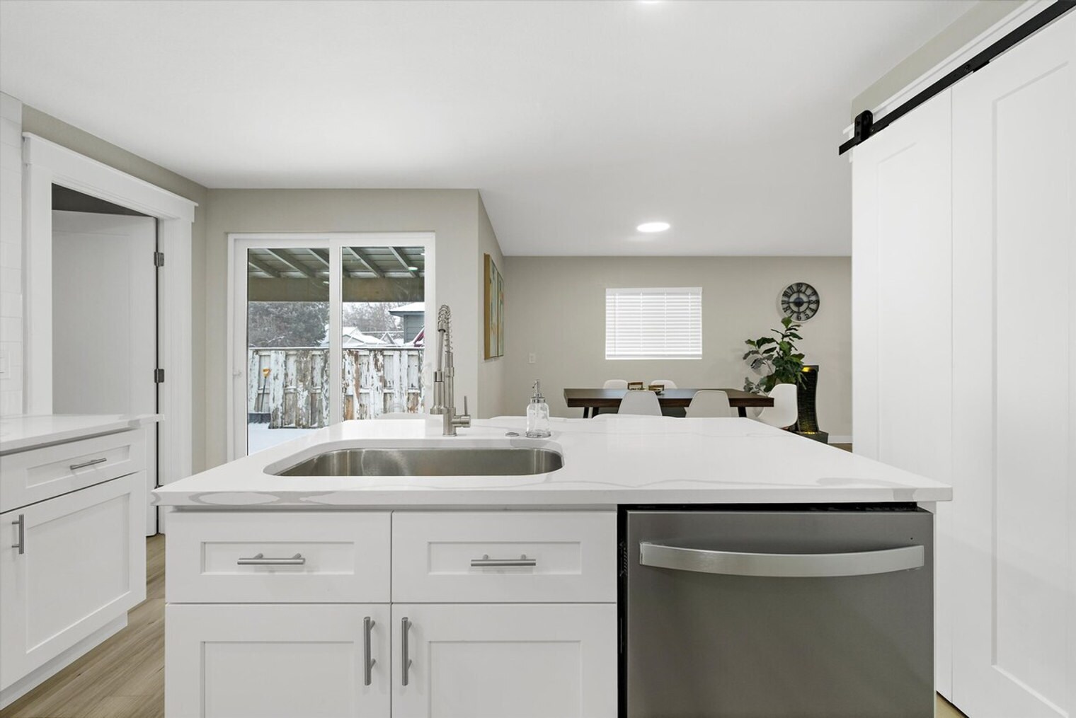 Building Photo - 2410 W Bruneau Pl