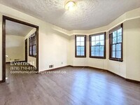 Building Photo - 316 Scarlett Ln