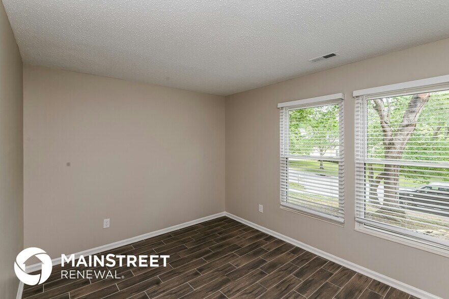 Building Photo - 11120 Bridgehampton Dr