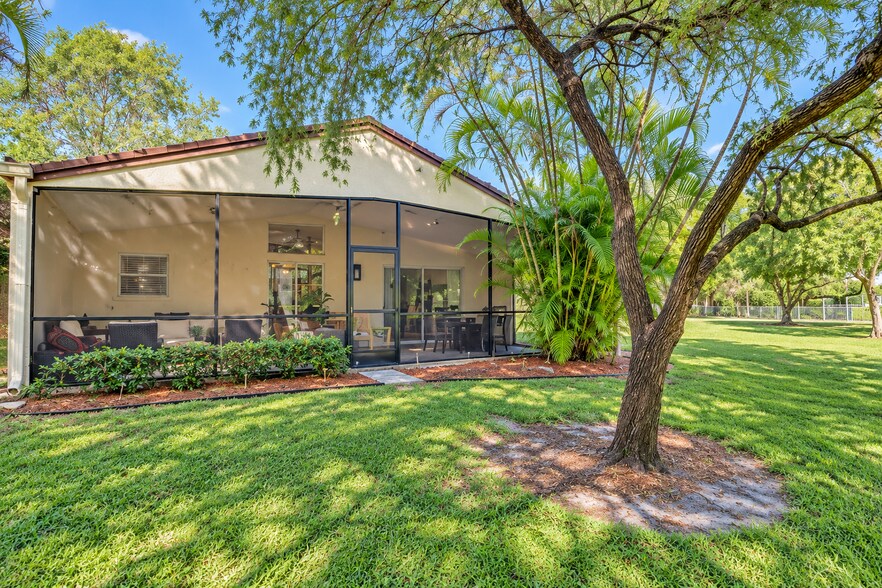 Building Photo - 22274 Misty Woods Way