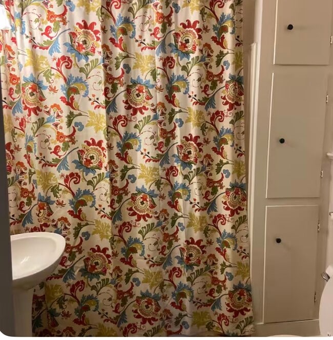 Building Photo - 2037 Stanford Ave