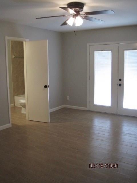 Building Photo - 16011 Hickory Knoll Dr