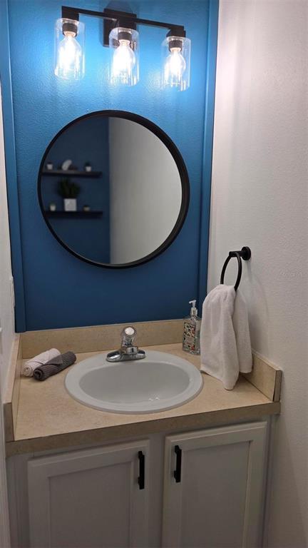 Building Photo - 10258 Lake District Ln