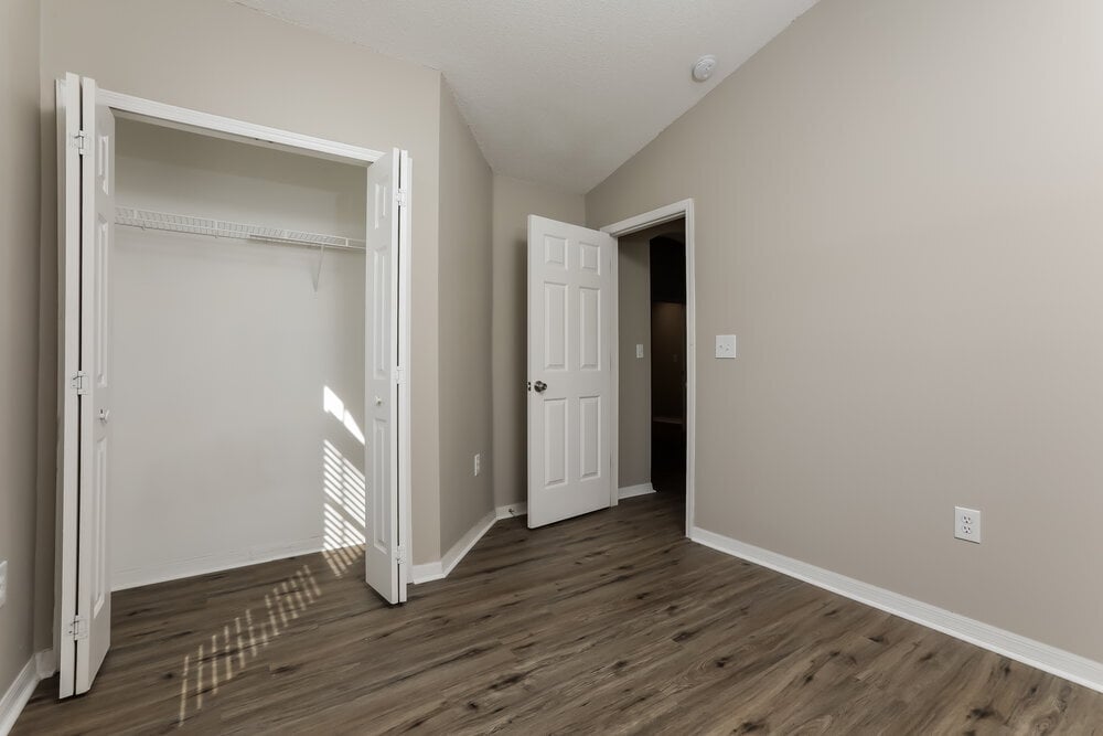 Building Photo - 2117 Flintlock Blvd