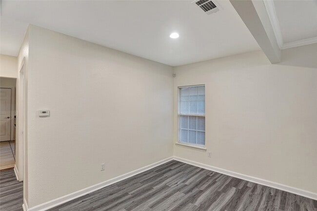 Building Photo - 707 N Tennessee St