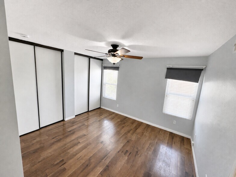 Building Photo - 28561 Foxboro Ln