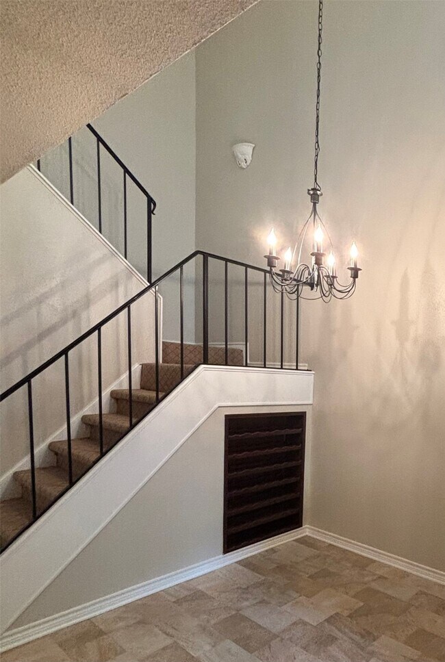 Building Photo - 14515 Wunderlich Dr