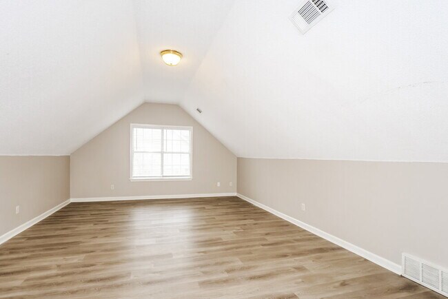 Building Photo - 1171 Stable Run Dr