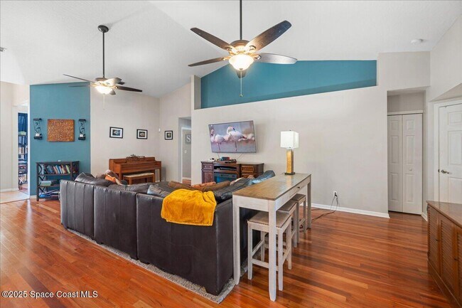 Building Photo - 1235 Pemberton Trail