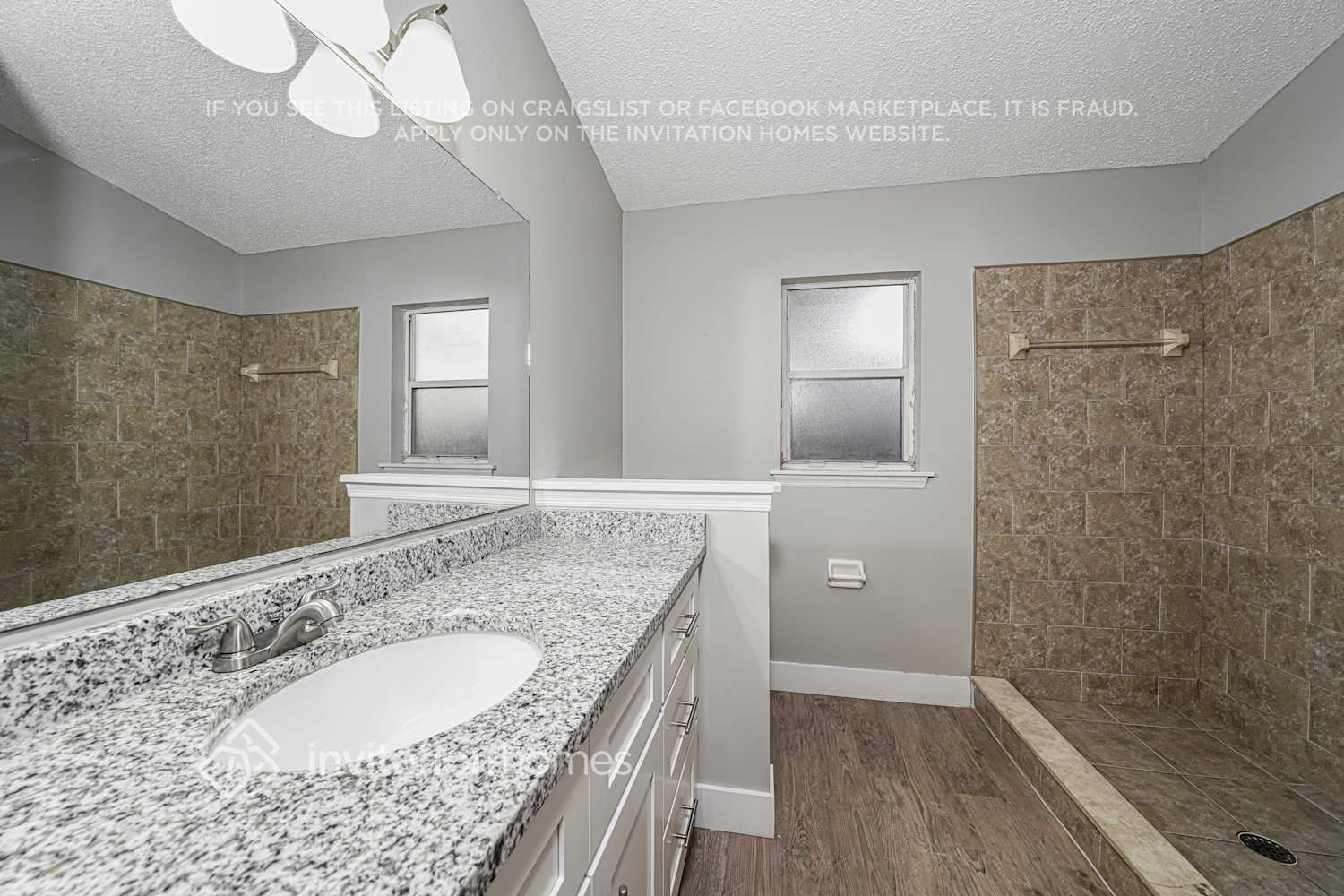 Building Photo - 6233 Vintage Dr