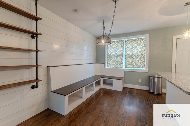 Building Photo - 258 Ridge Ave