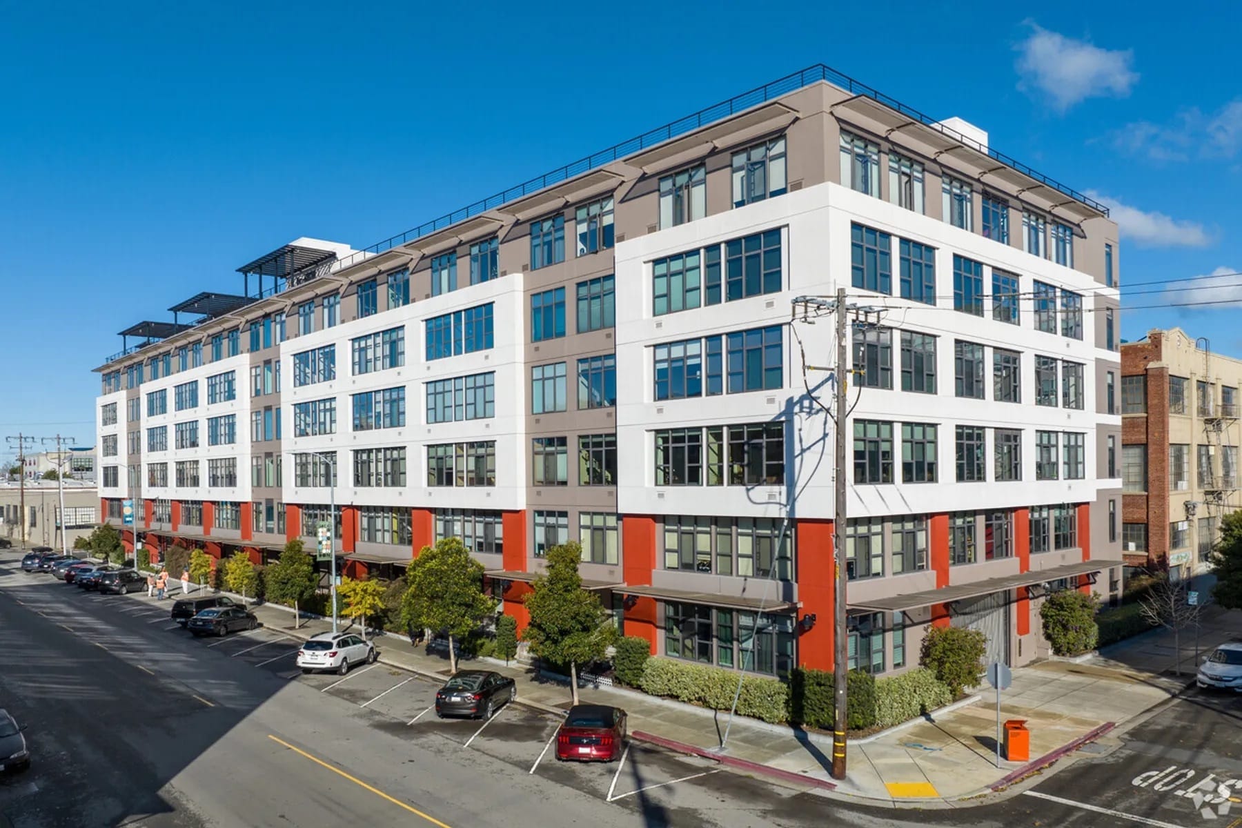 Building Photo - 288 3rd St