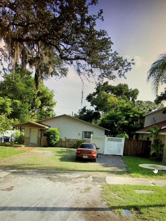 Primary Photo - 1186 Sedeeva St