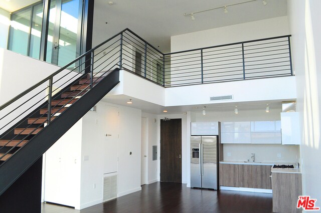 Building Photo - 1115 Sunset Blvd