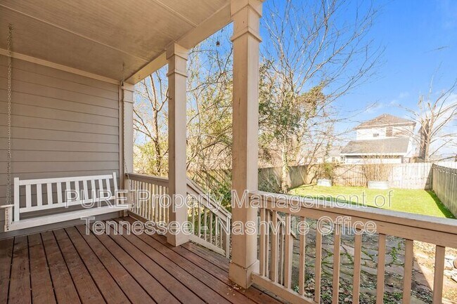 Building Photo - 919A Cahal Ave