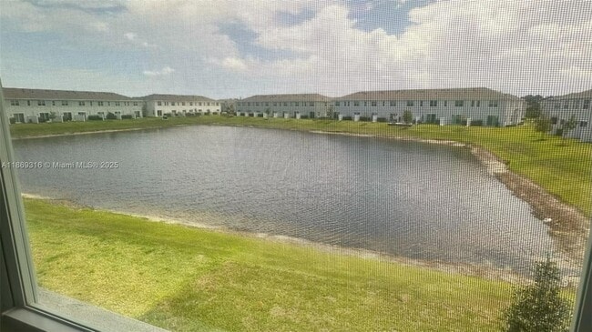 Building Photo - 538 Rivergrass St