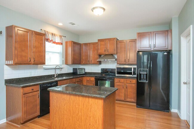Building Photo - 3601 Harpeth Springs Dr