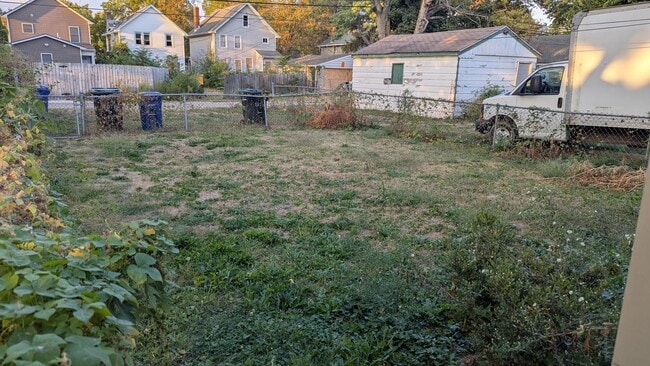 Building Photo - 1576-1578-1578 Minnesota Ave