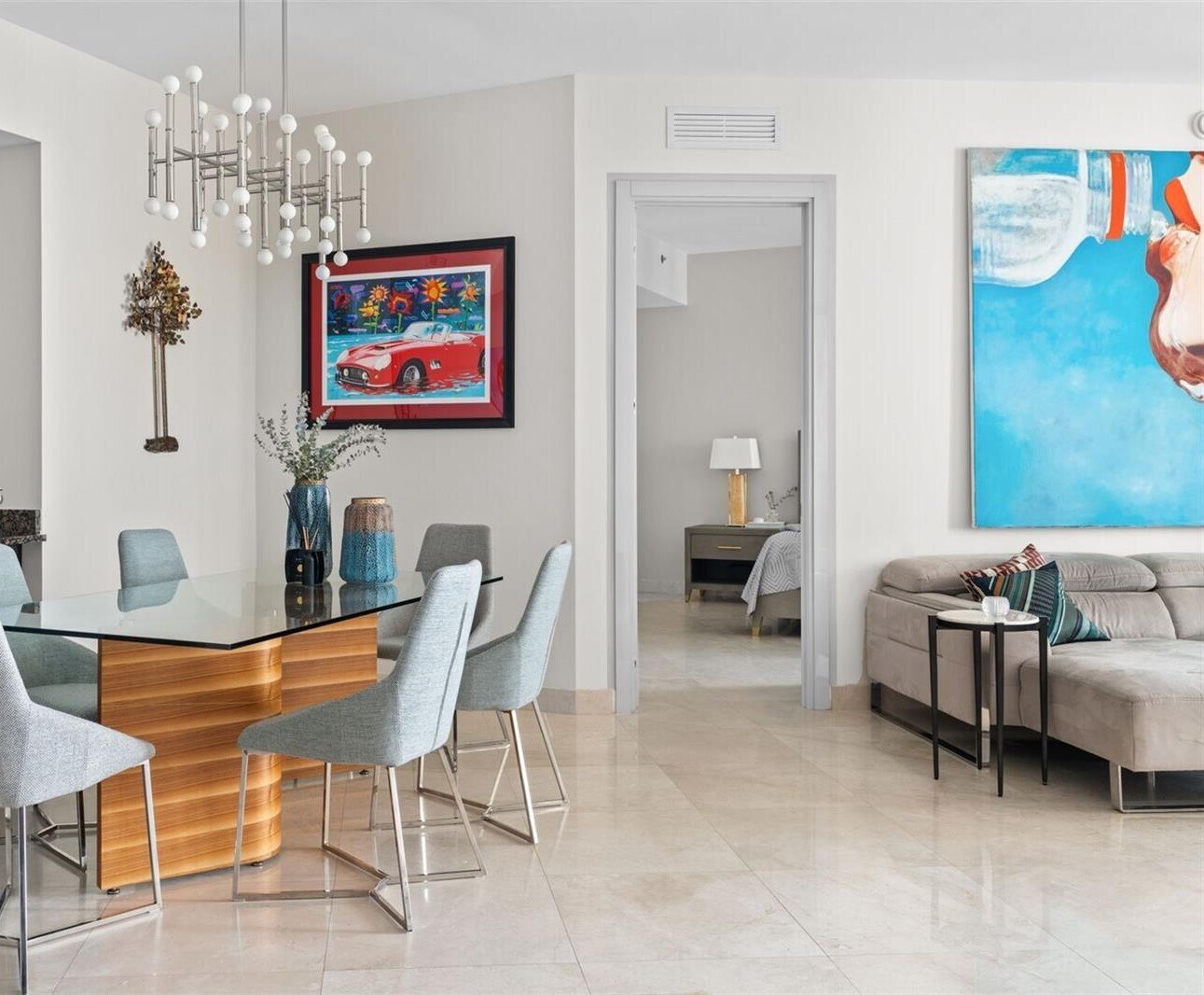 Building Photo - 16001 Collins Ave