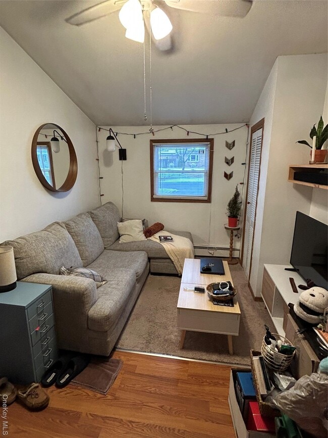 Building Photo - 30 Stewart St