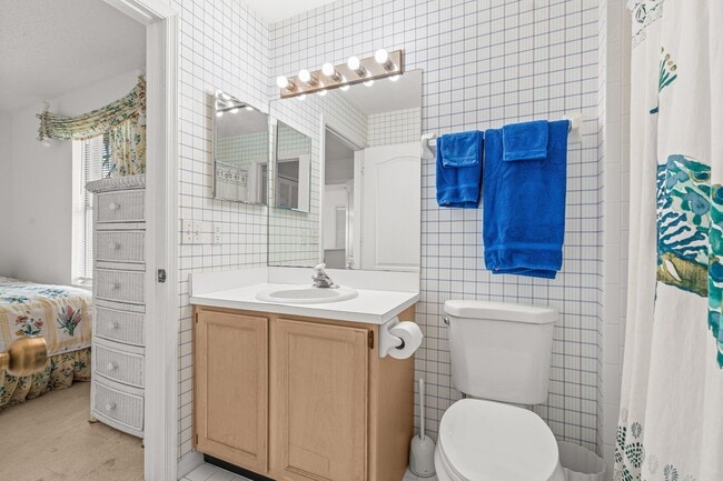 Building Photo - 2746 Linkside Dr