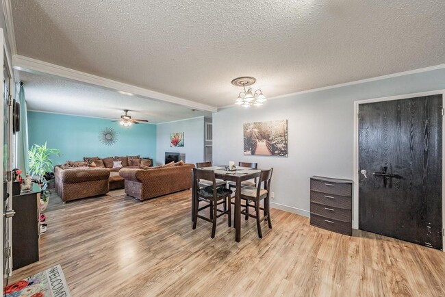 Building Photo - 4055 Victor Blvd