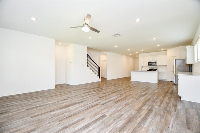 Building Photo - 6023 Ginevra Summers Dr