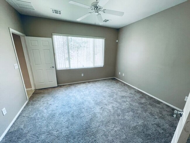Building Photo - Beautiful Upgraded, single story home in a...