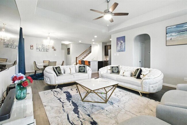 Building Photo - 24727 Allori Ct