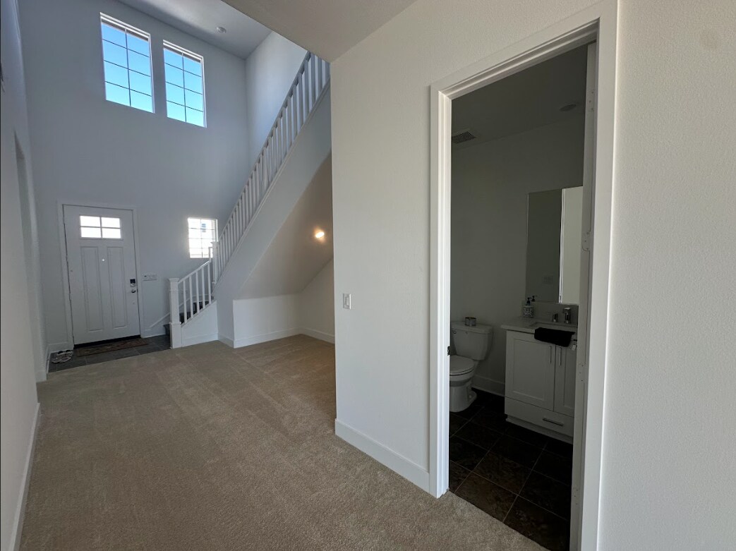 Building Photo - 24392 Calle La Roca