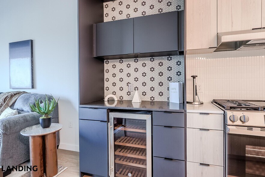 Building Photo - 2623 Keene St