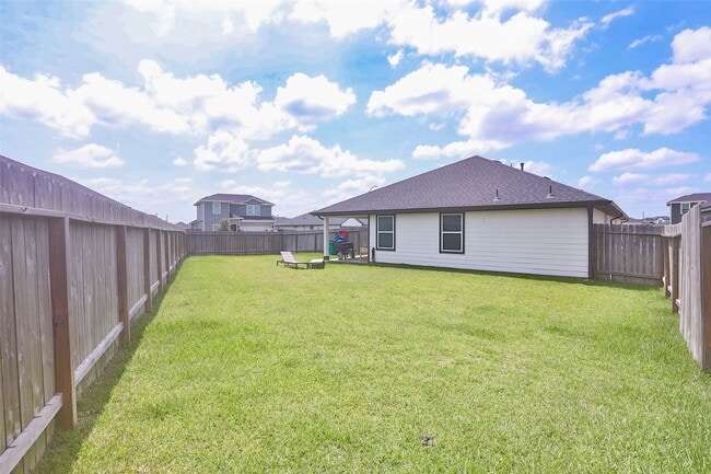 Building Photo - 31615 Chollerford Ct