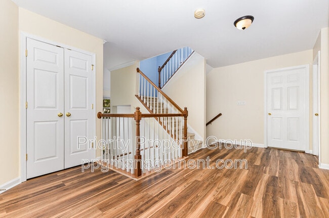 Building Photo - 13305 Mallard Landing Rd