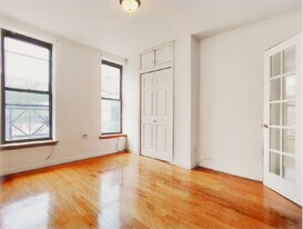 Building Photo - 214 East 10th Street