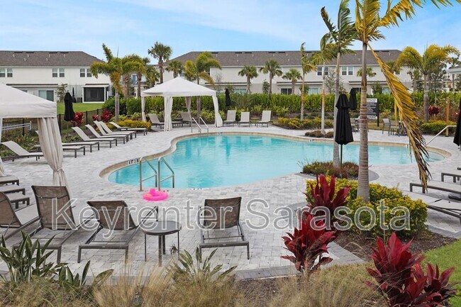 Building Photo - 16515 San Nicola Pl