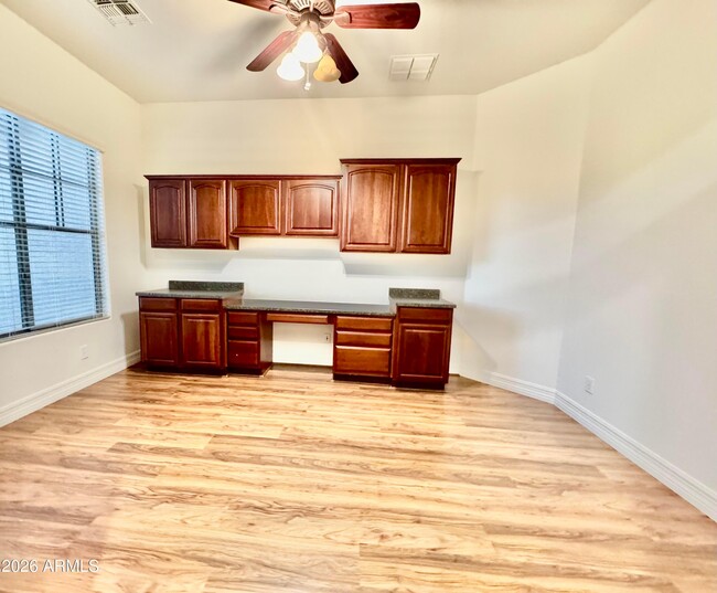 Building Photo - 6858 W Mazatzal Dr