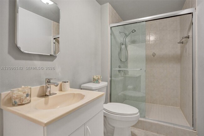 Building Photo - 1600 S Ocean Dr