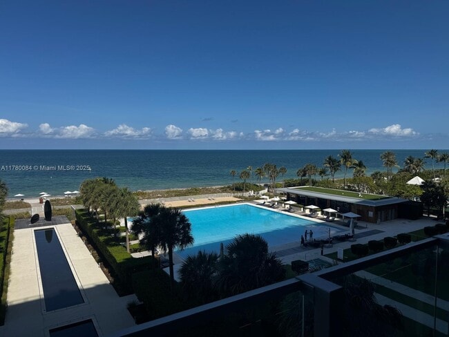 Building Photo - 350 Ocean Dr