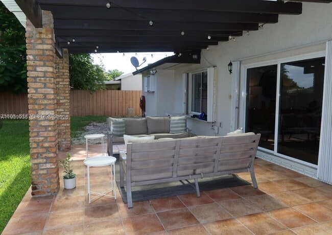 Building Photo - 14101 SW 112th St