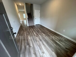 Building Photo - 130 Skipjack Ct