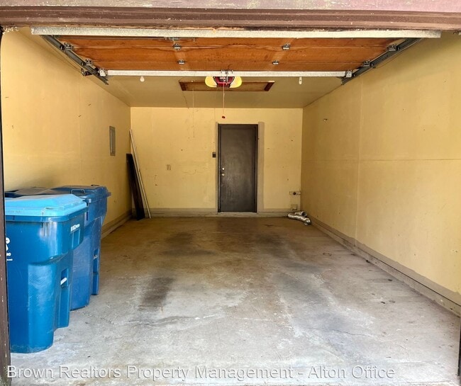 Building Photo - 2 br, 1 bath House - 1903 Muny Vista Ct., ...