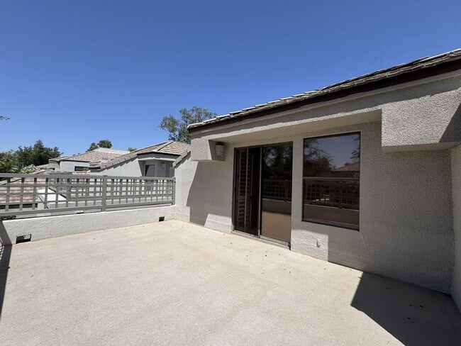 Building Photo - 7272 E Gainey Ranch Rd