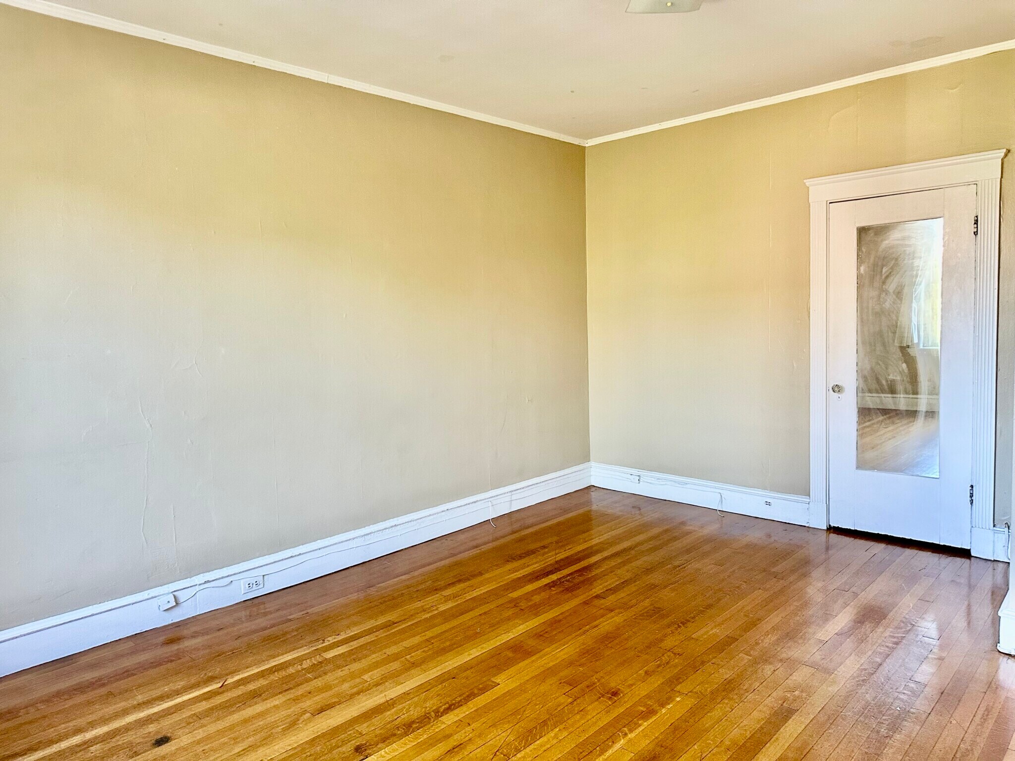 Building Photo - 330 St Paul St