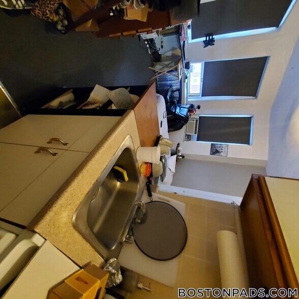 Building Photo - 55 S Huntington Ave