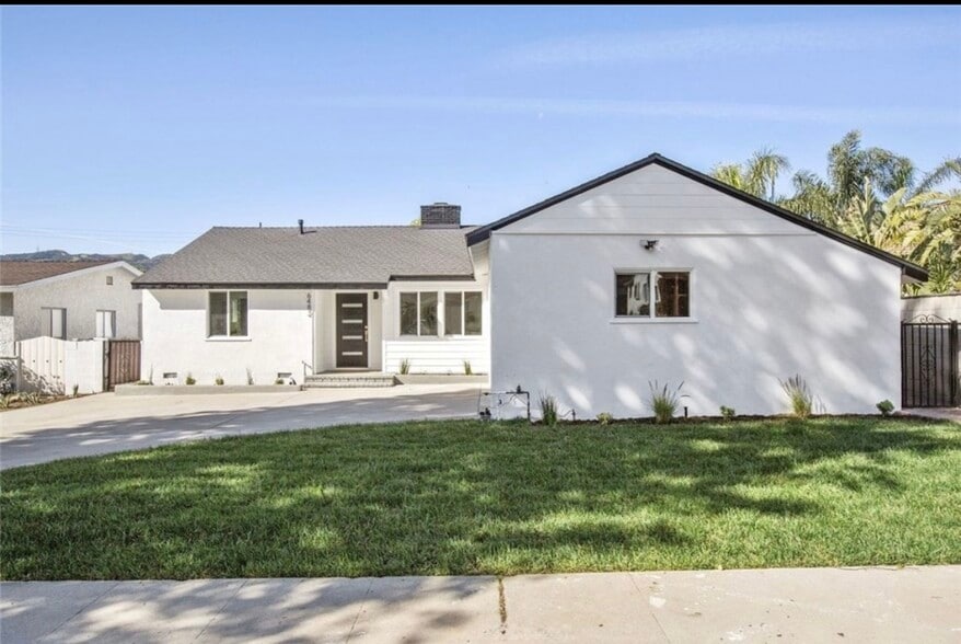 Primary Photo - 6482 Greeley St