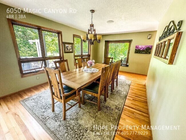 Building Photo - 6050 Magic Canyon Rd