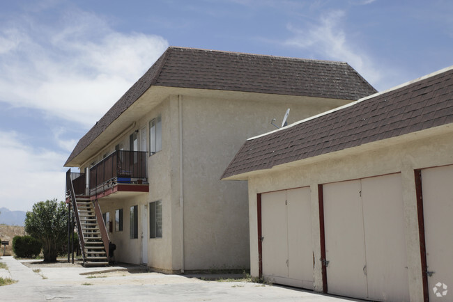 Building Photo - Orick Apartments