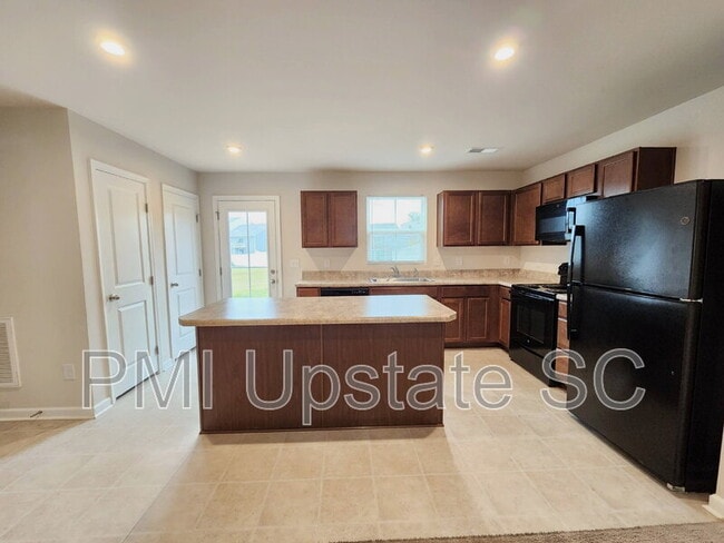 Building Photo - 236 Lily Park Way